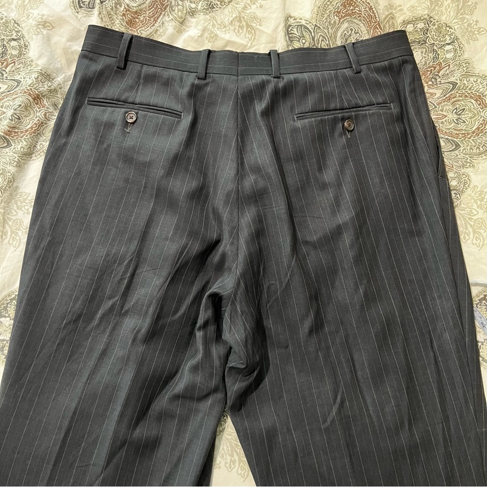 Ralph Lauren Dark Gray Blue and White Pinstripe Wool Suit Size 42R - Picture 13 of 15